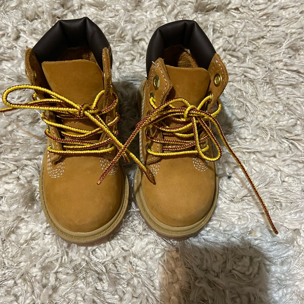 Toddler timberlands size 6